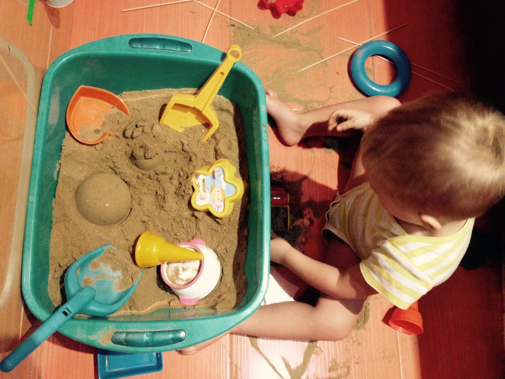игры с песком дома